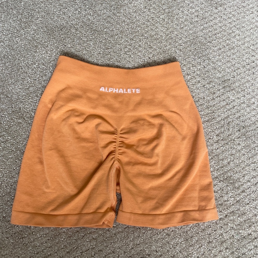 Alphalete amplify shorts